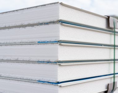 The Advantages and Disadvantages of Insulated Panels